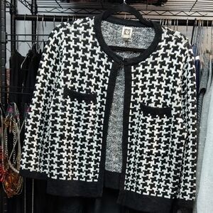 Black and White Houndstooth Cardigan
